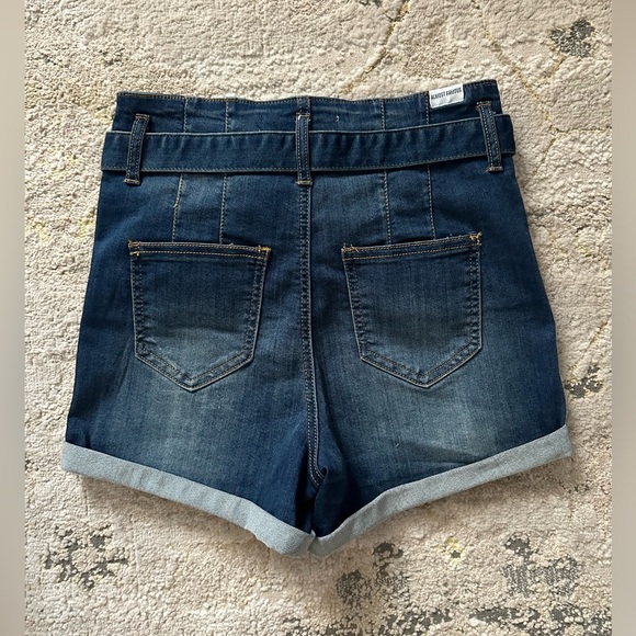 Stretchy Denim Shorts - Picture 7 of 8